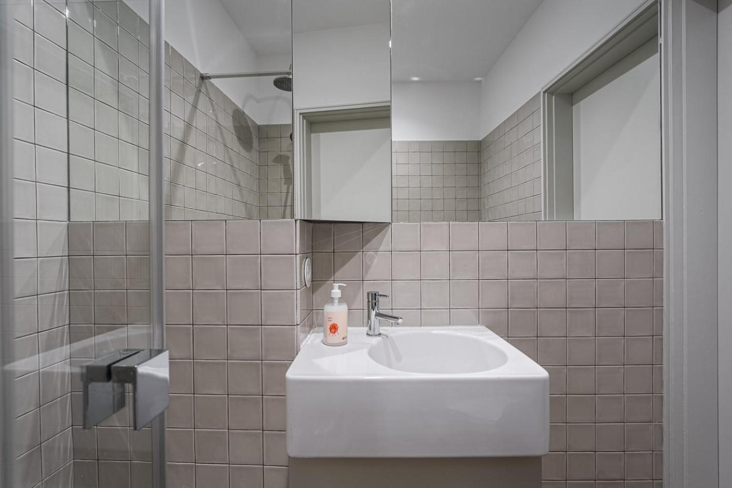 Guestready - Tela Dobravel Em Cedofeita Appartement Porto Buitenkant foto