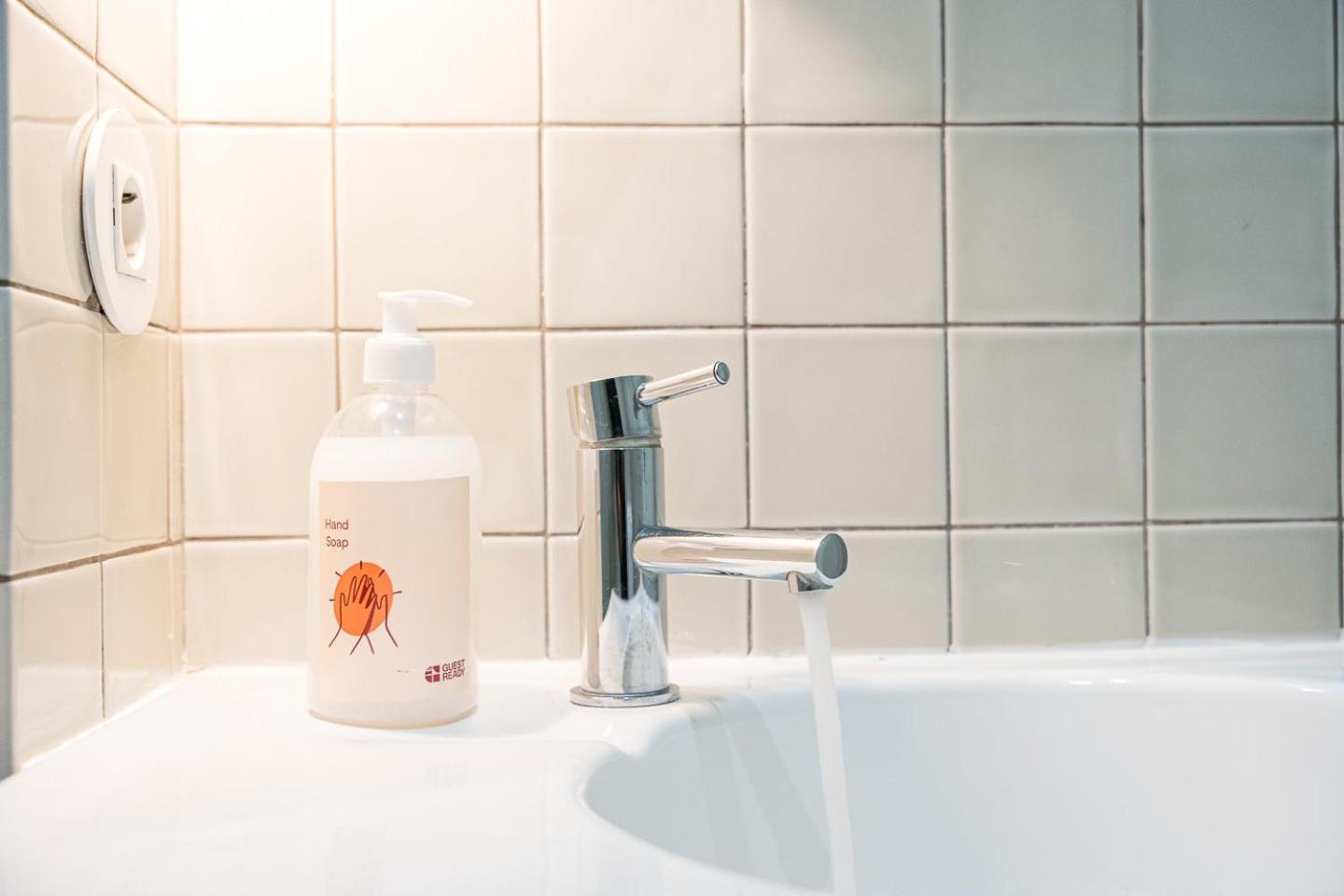 Guestready - Tela Dobravel Em Cedofeita Appartement Porto Buitenkant foto
