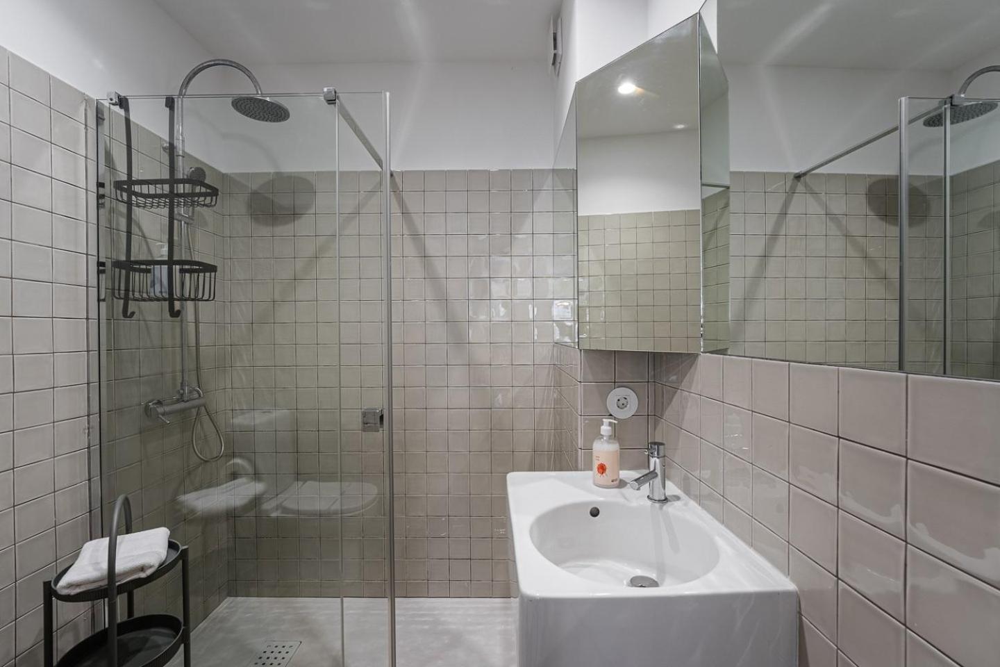 Guestready - Tela Dobravel Em Cedofeita Appartement Porto Buitenkant foto