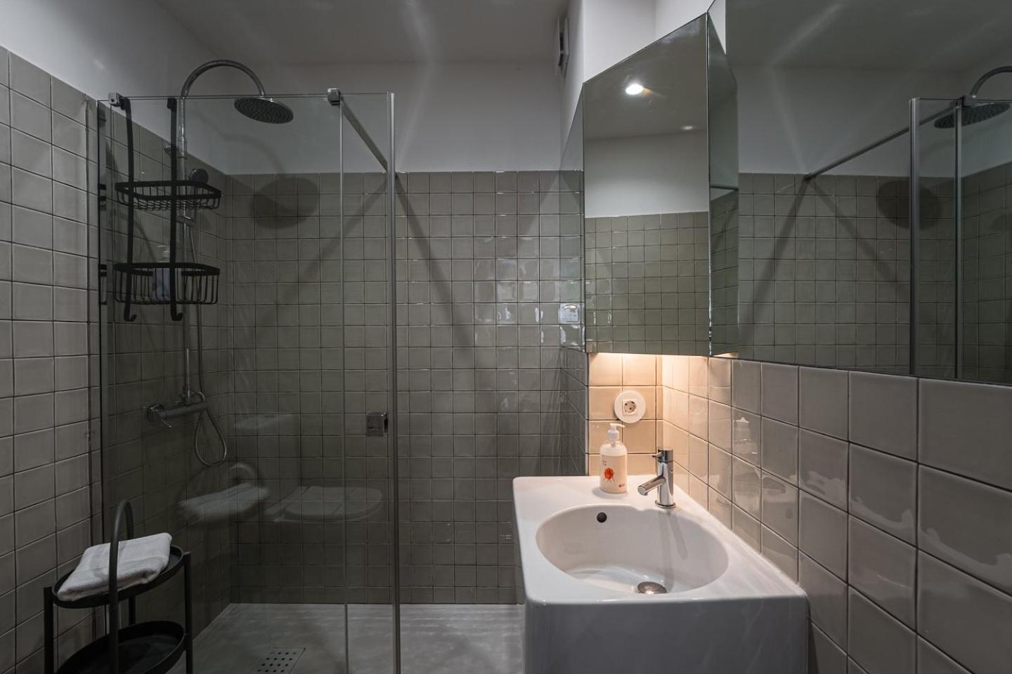 Guestready - Tela Dobravel Em Cedofeita Appartement Porto Buitenkant foto